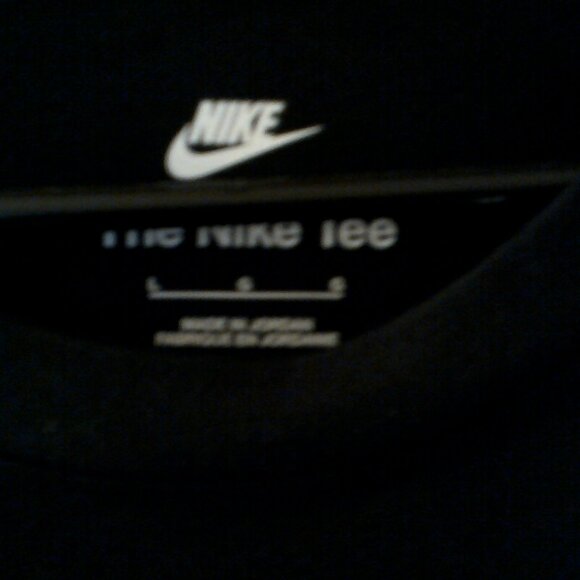 NEW NIKE SPORTSWEAR "Club Embroidered 2 Tee" MEN'S BLACK T-SHIRT LARGE AR4997-01 - Picture 3 of 7